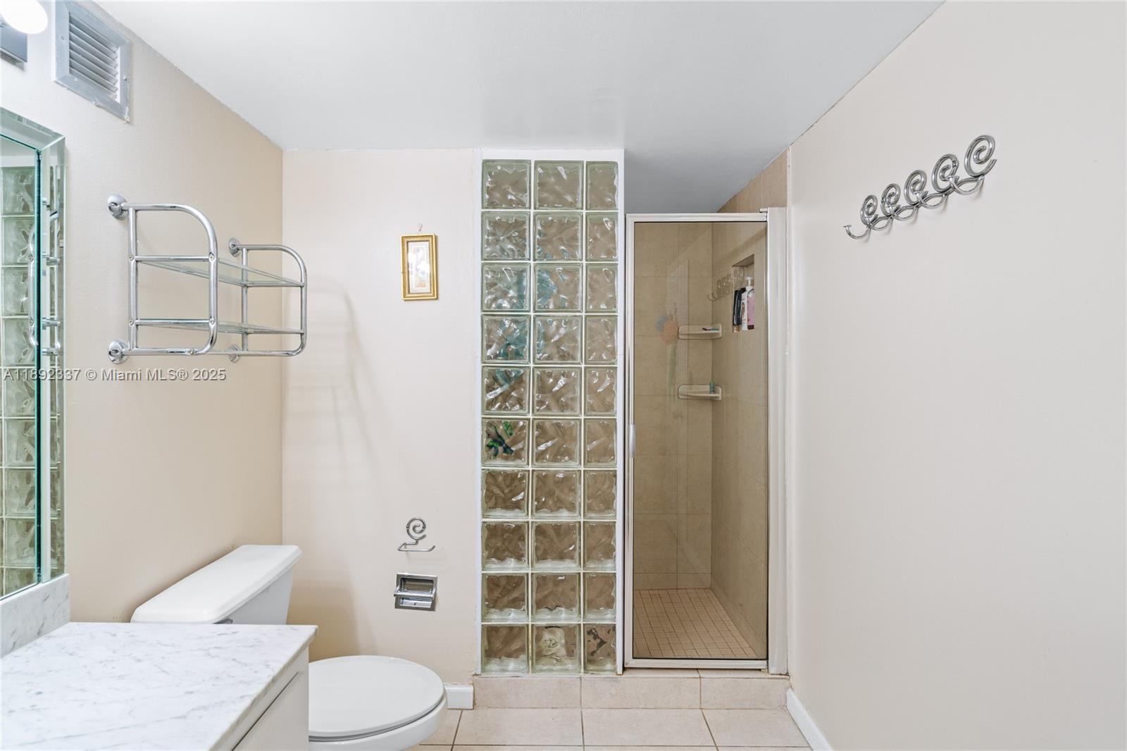 OLYMPUS CONDO PHASE - Residential