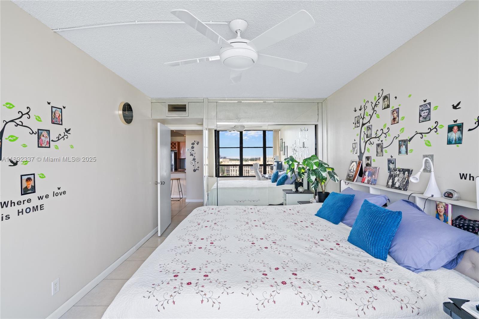 OLYMPUS CONDO PHASE - Residential