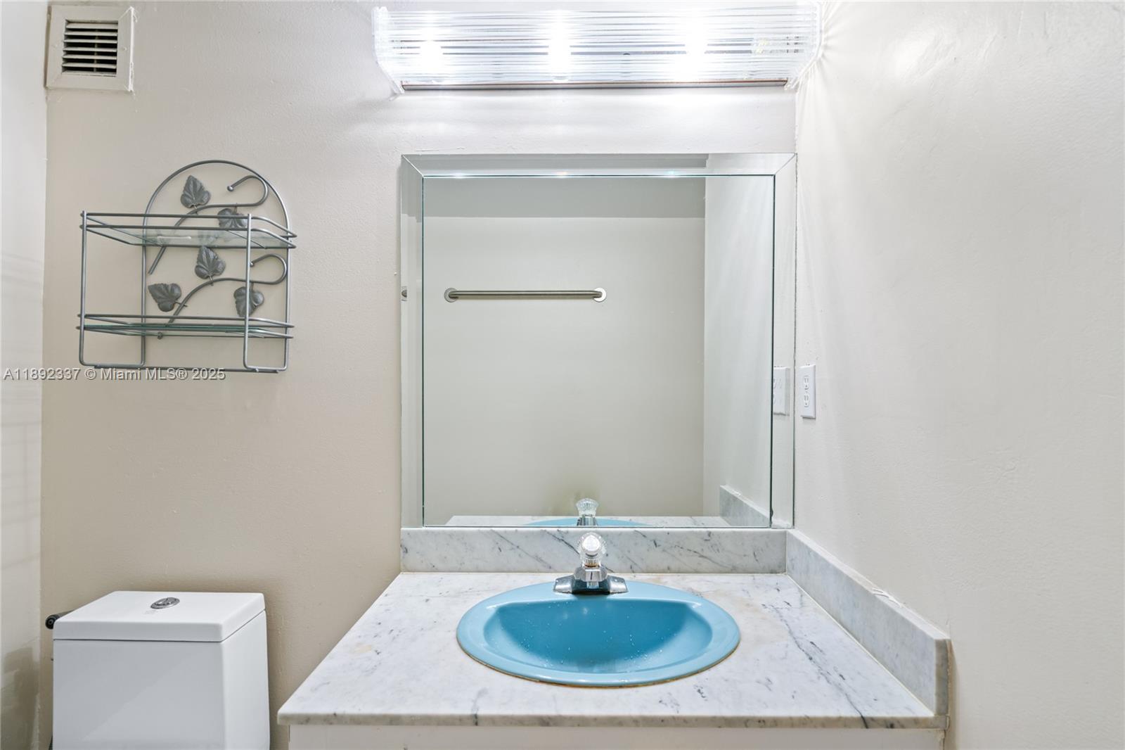 OLYMPUS CONDO PHASE - Residential