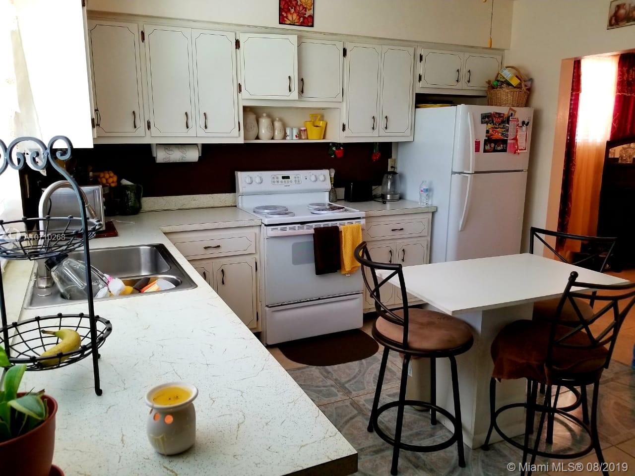 SUNRISE GOLF VILLAGE FIRS - Residential