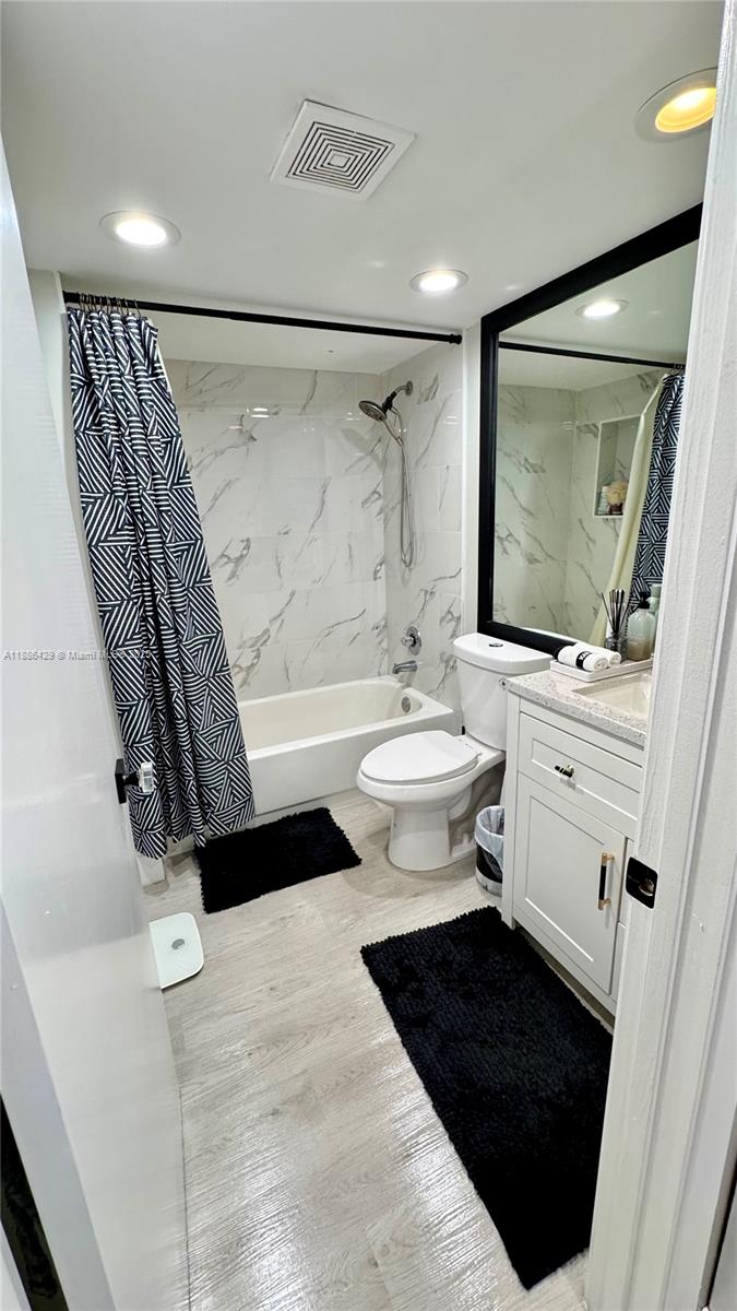 LANCASTER AT CENTURY VILL - Residential
