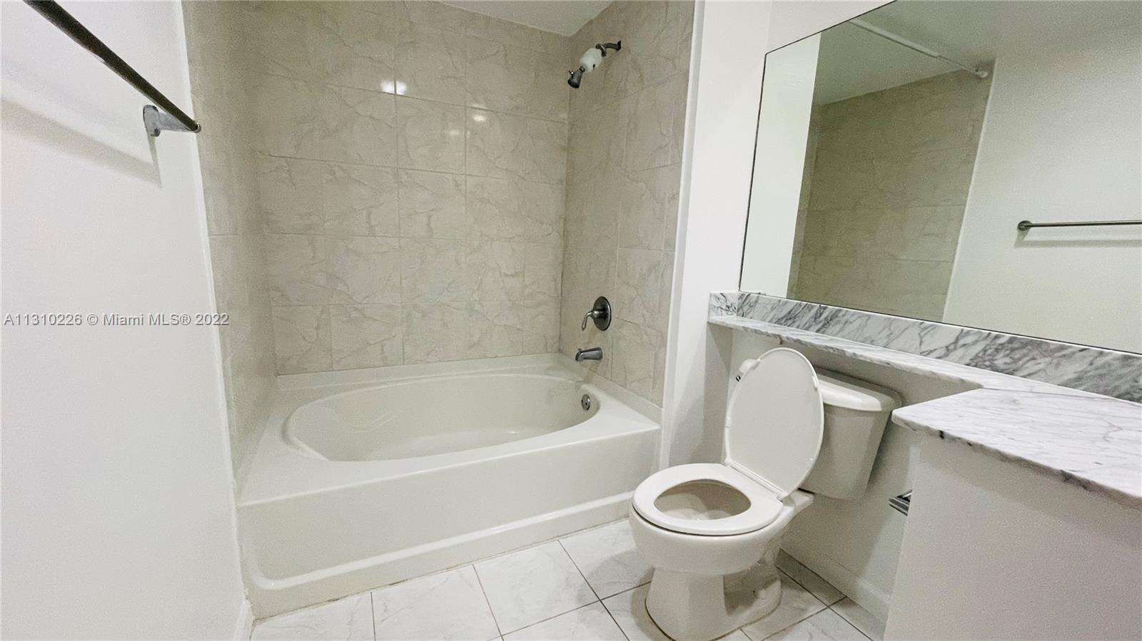 VENTURE AT AVENTURA EAST - Residential Lease