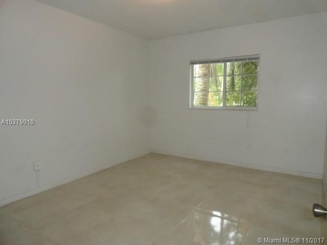 LAKEWOOD AT EMERALD HILLS - Residential Lease