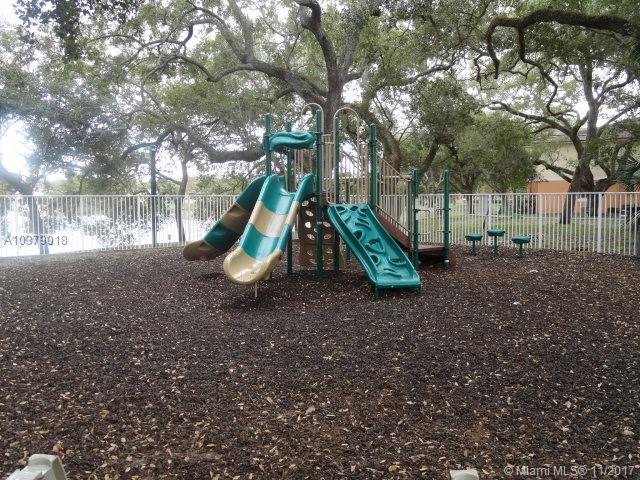 LAKEWOOD AT EMERALD HILLS - Residential Lease