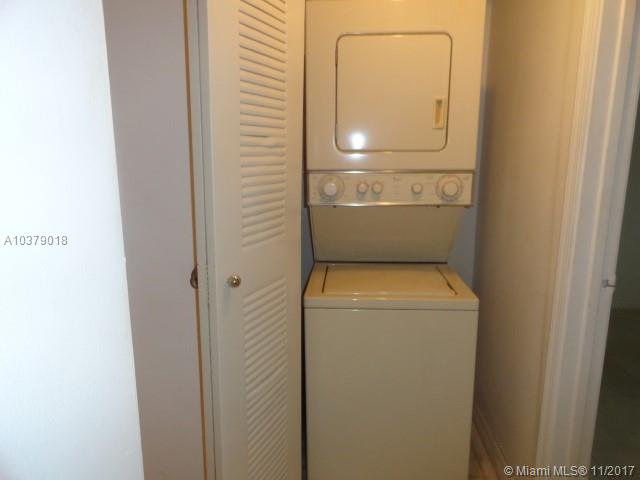 LAKEWOOD AT EMERALD HILLS - Residential Lease