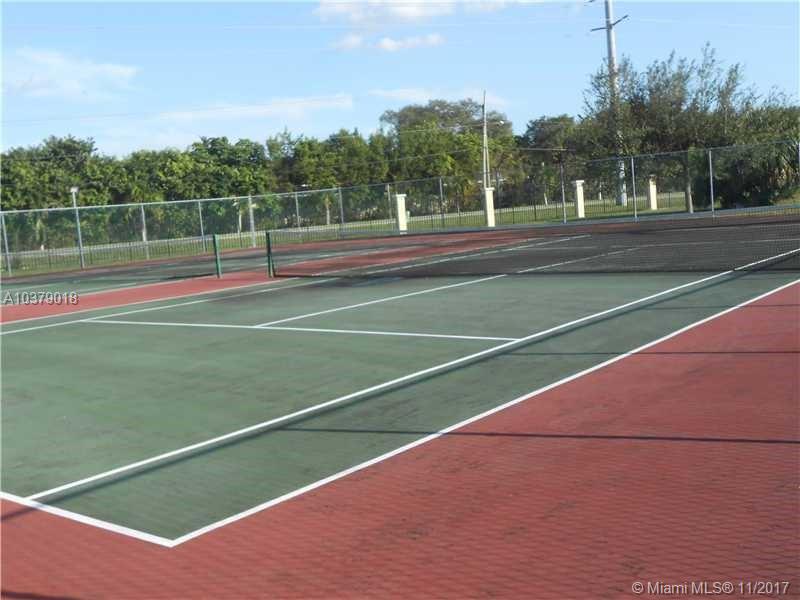 LAKEWOOD AT EMERALD HILLS - Residential Lease