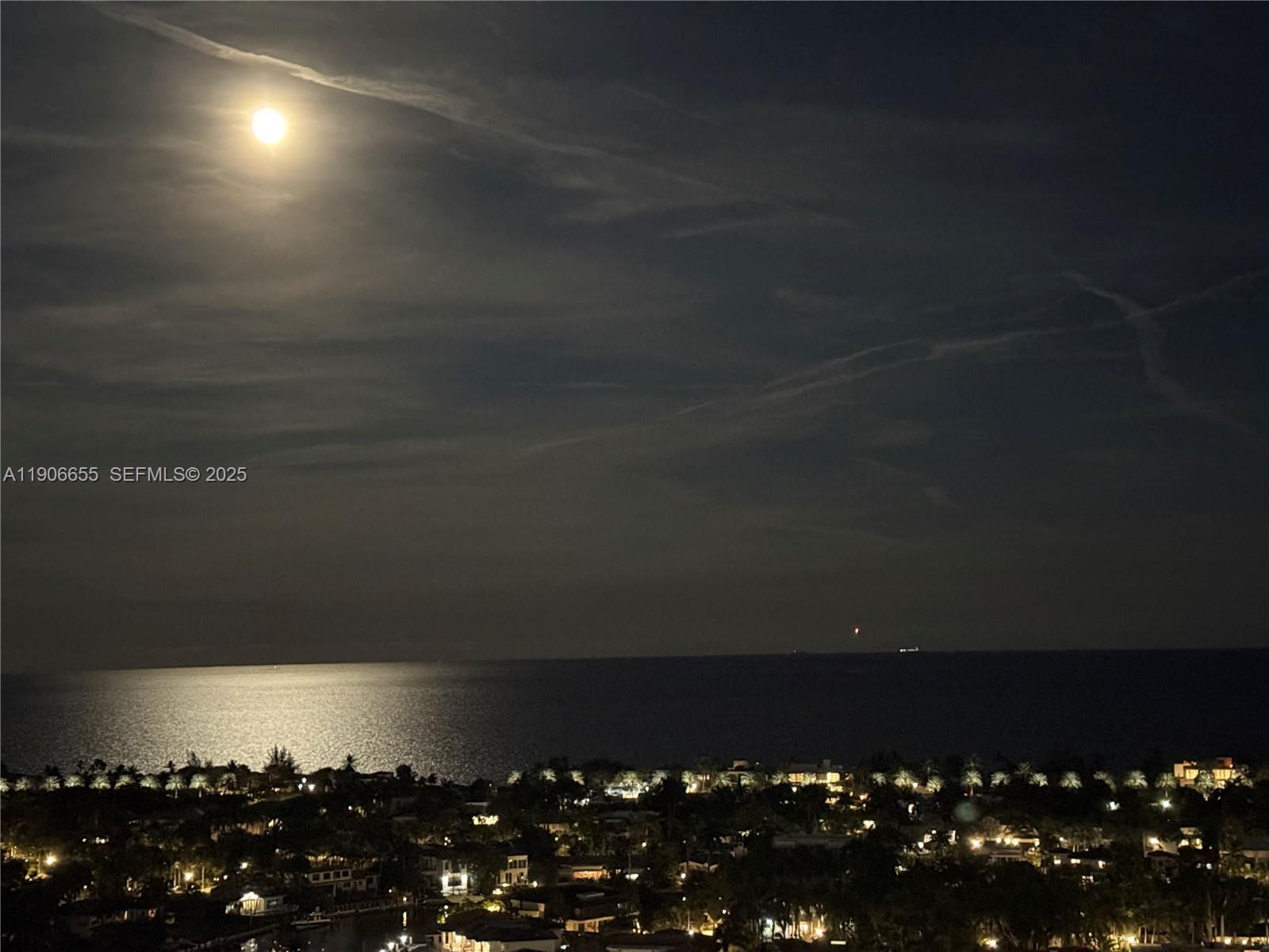 TOWERS OF PORTO VITA-SOUT - Residential