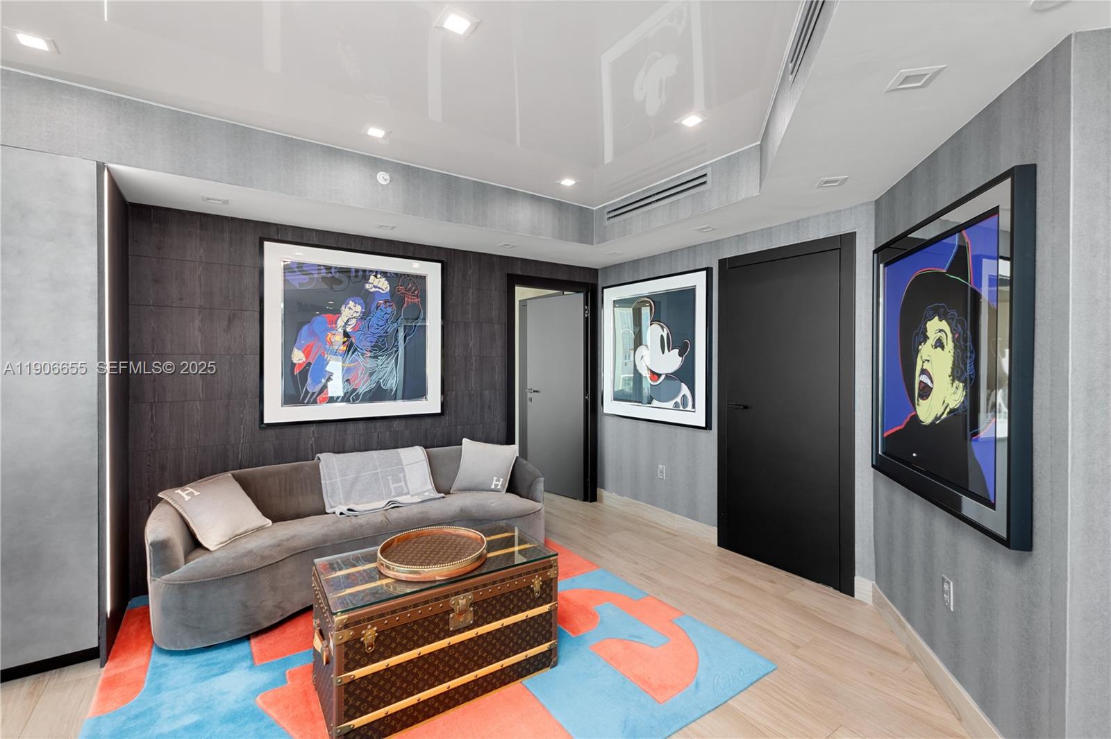 TOWERS OF PORTO VITA-SOUT - Residential