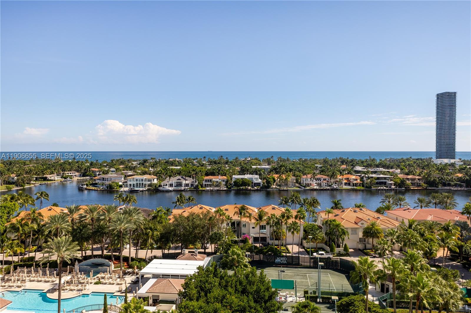 TOWERS OF PORTO VITA-SOUT - Residential