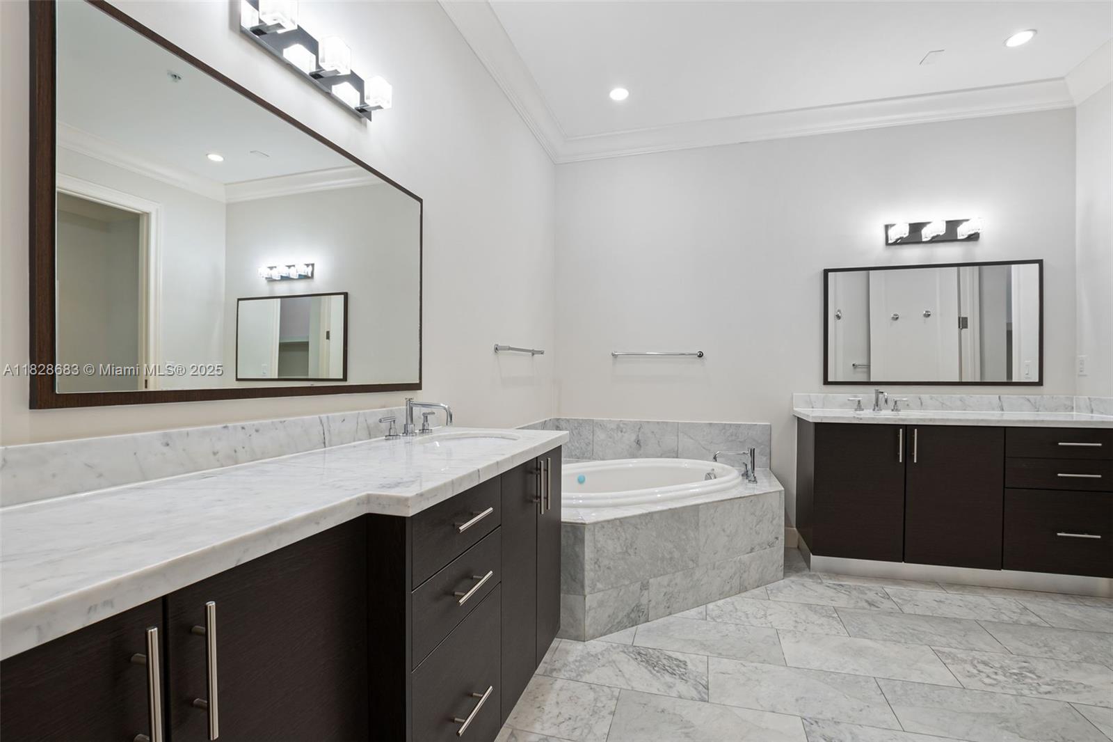 OAK LANE - Residential Lease