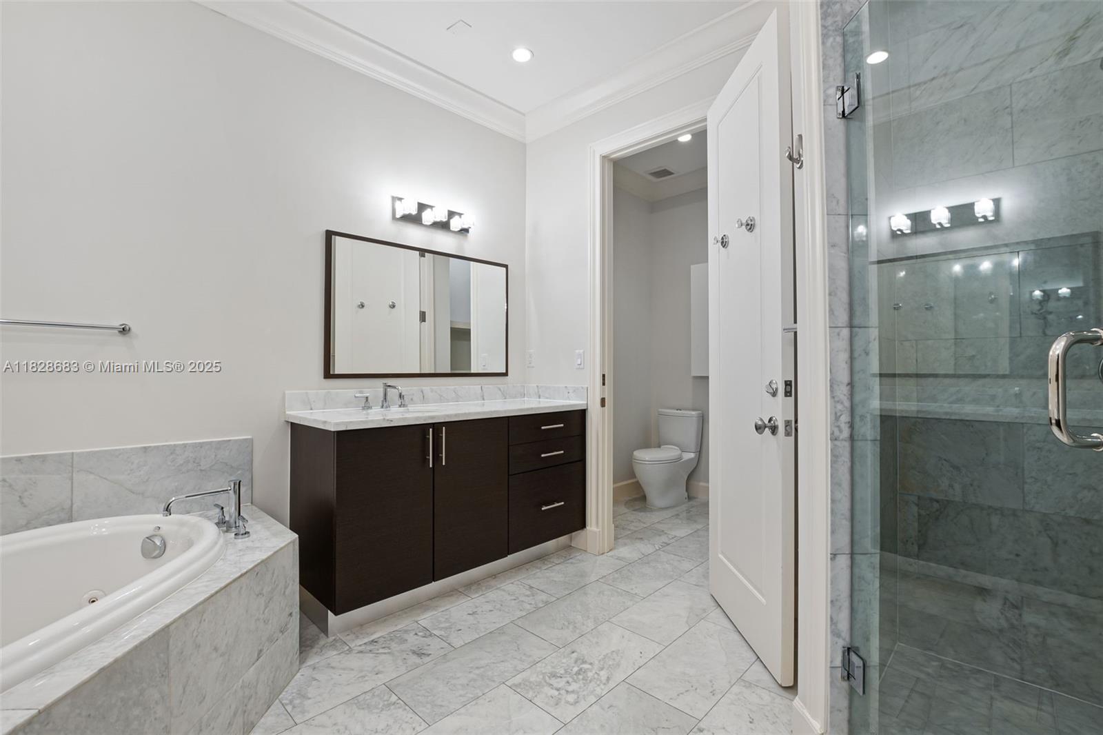 OAK LANE - Residential Lease