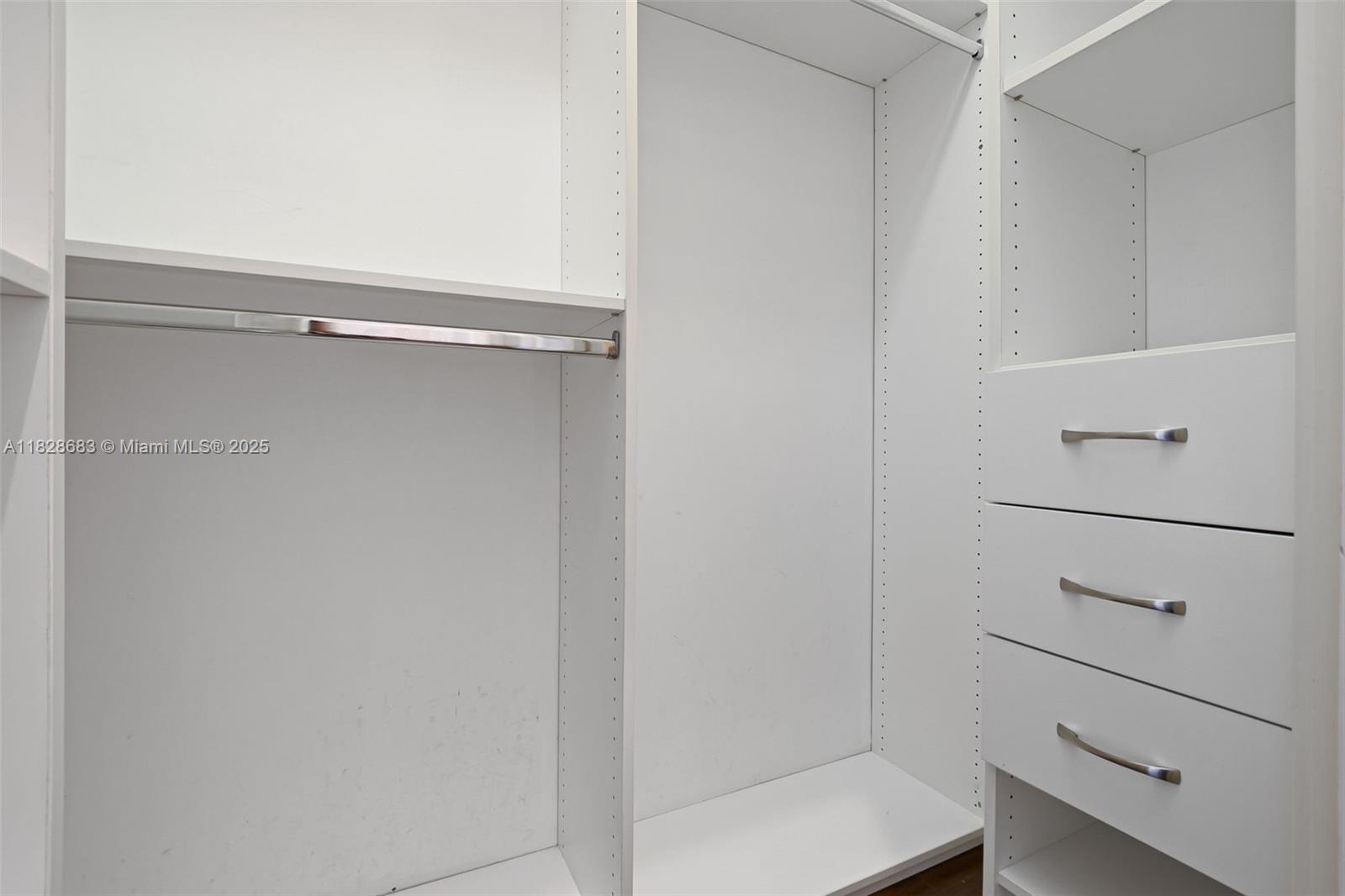 OAK LANE - Residential Lease