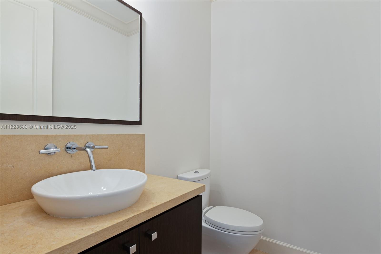 OAK LANE - Residential Lease