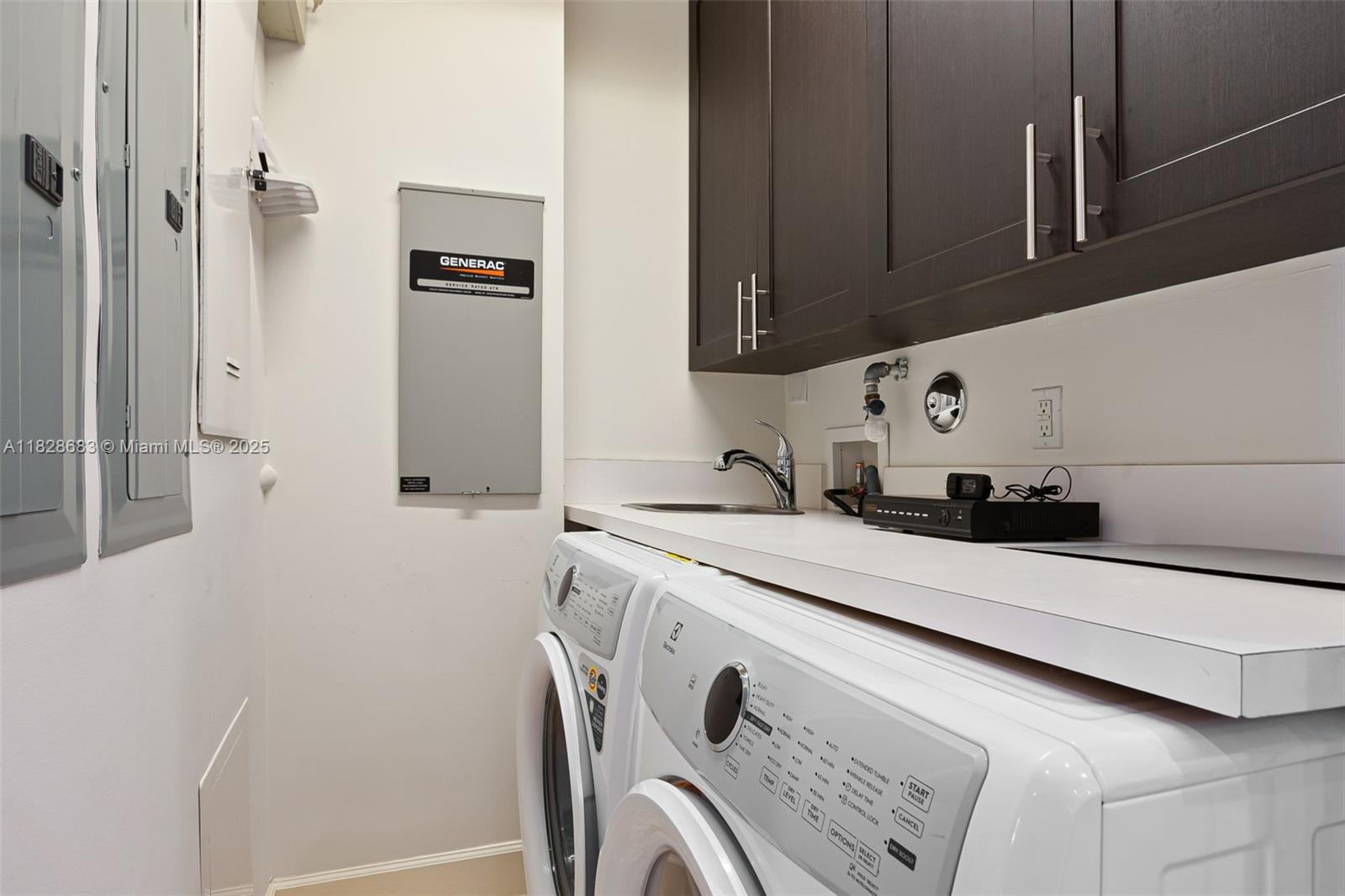 OAK LANE - Residential Lease