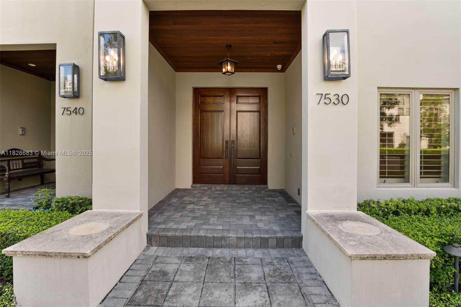 OAK LANE - Residential Lease