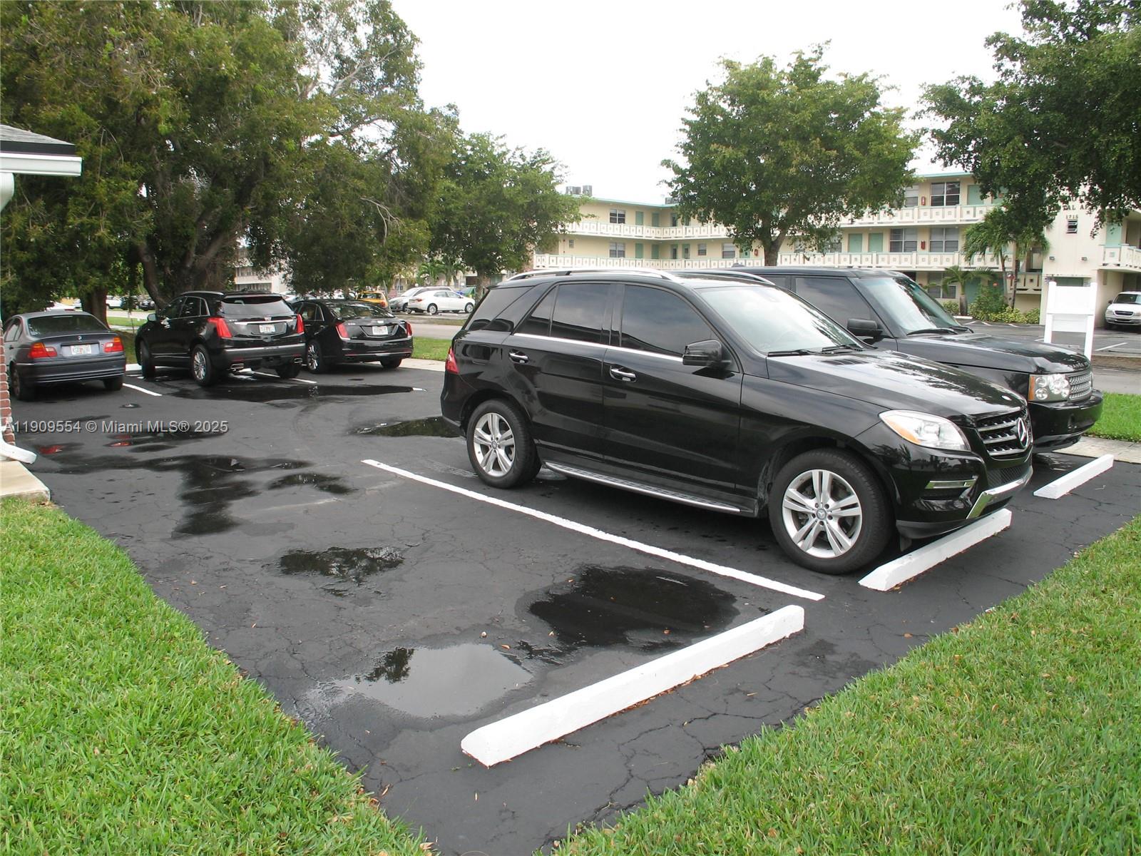 TAFT VILLAS - Residential Lease