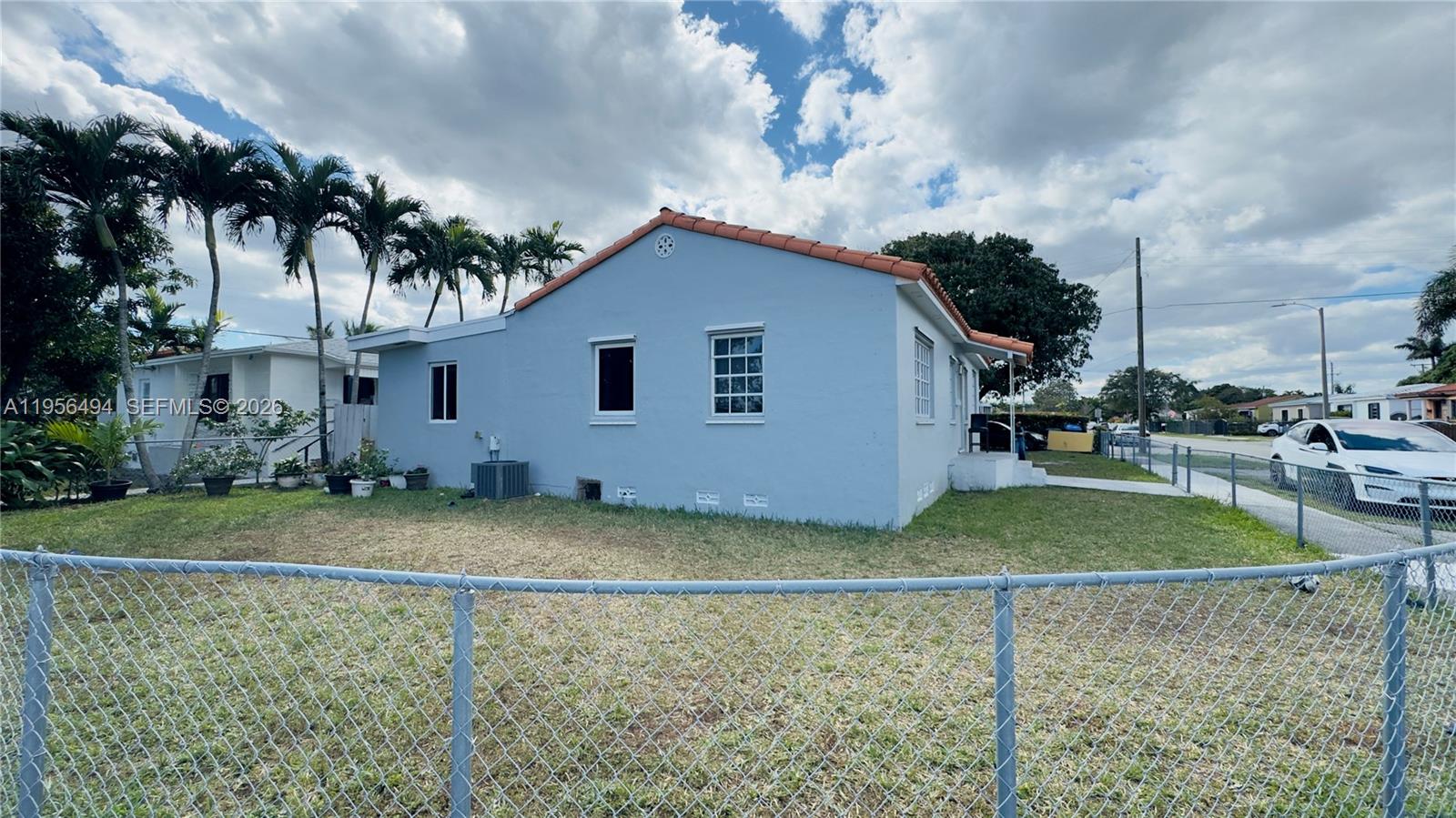 GRAPELAND HEIGHTS - Residential