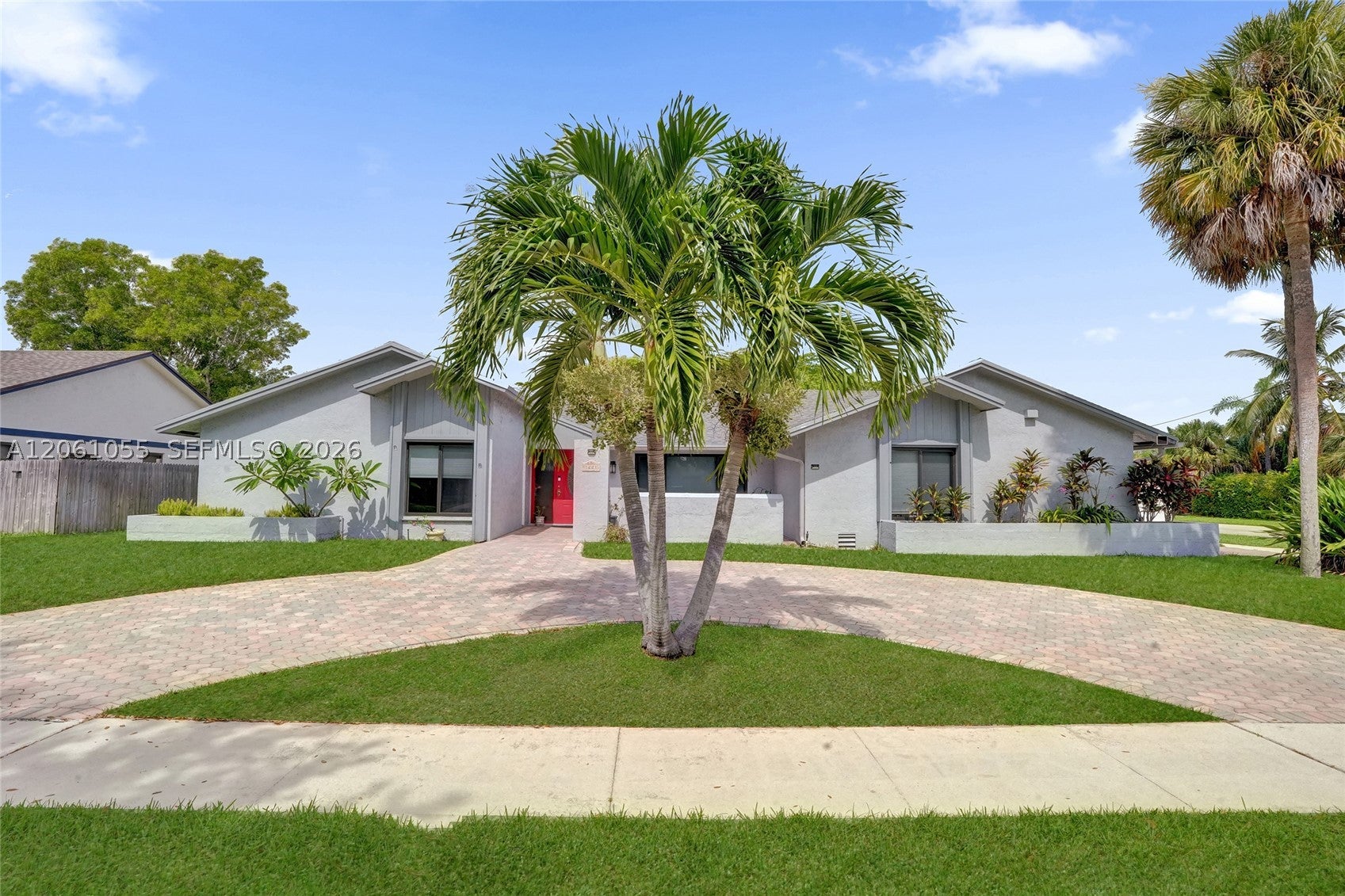 1221 NW 78th Ave