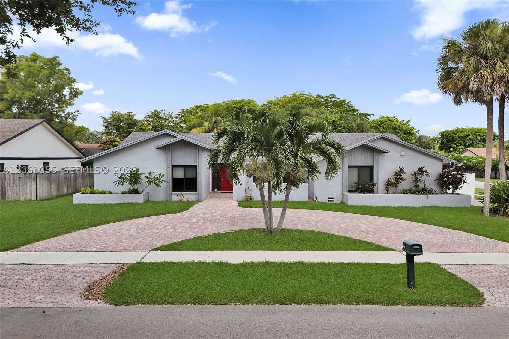 1221 NW 78th Ave