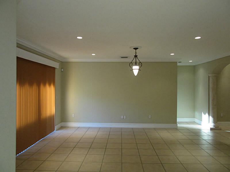 PONCE ESTATES SEC 2 - Residential Lease