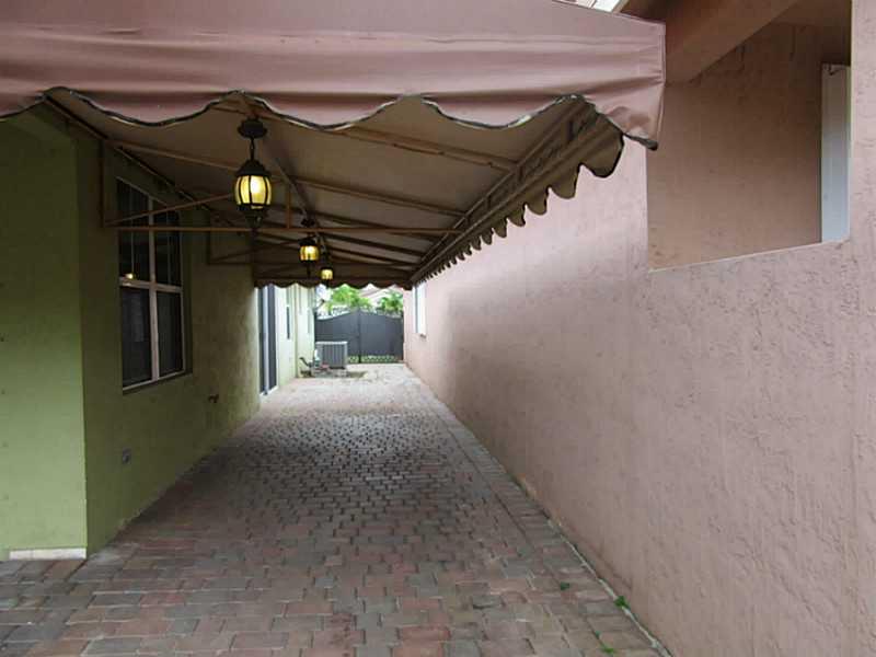 PONCE ESTATES SEC 2 - Residential Lease
