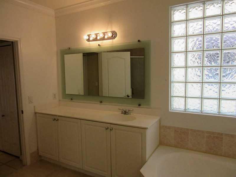 PONCE ESTATES SEC 2 - Residential Lease