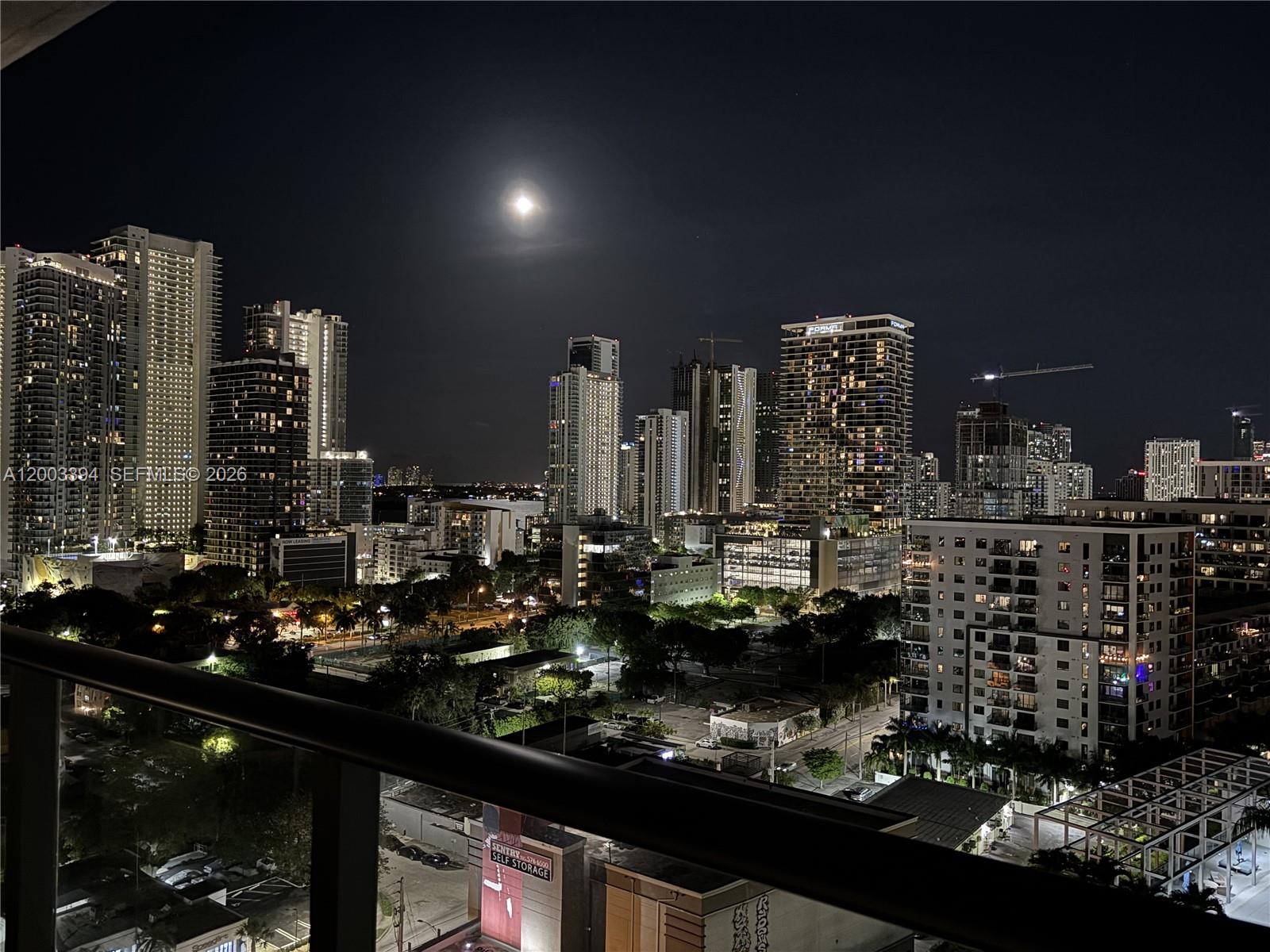 3401 MIDTOWN CONDO - Residential