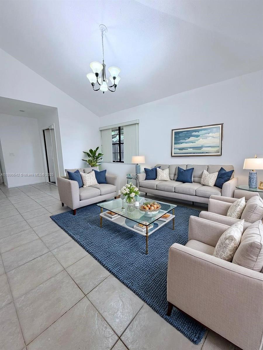 TANGLEWOOD TOWNHOMES - Residential Lease