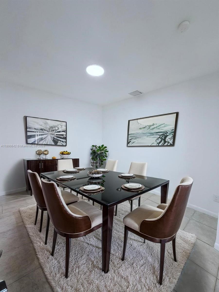 TANGLEWOOD TOWNHOMES - Residential Lease