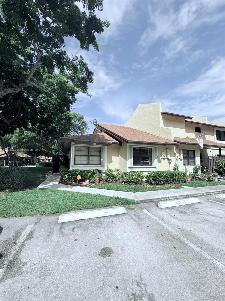 TANGLEWOOD TOWNHOMES - Residential Lease