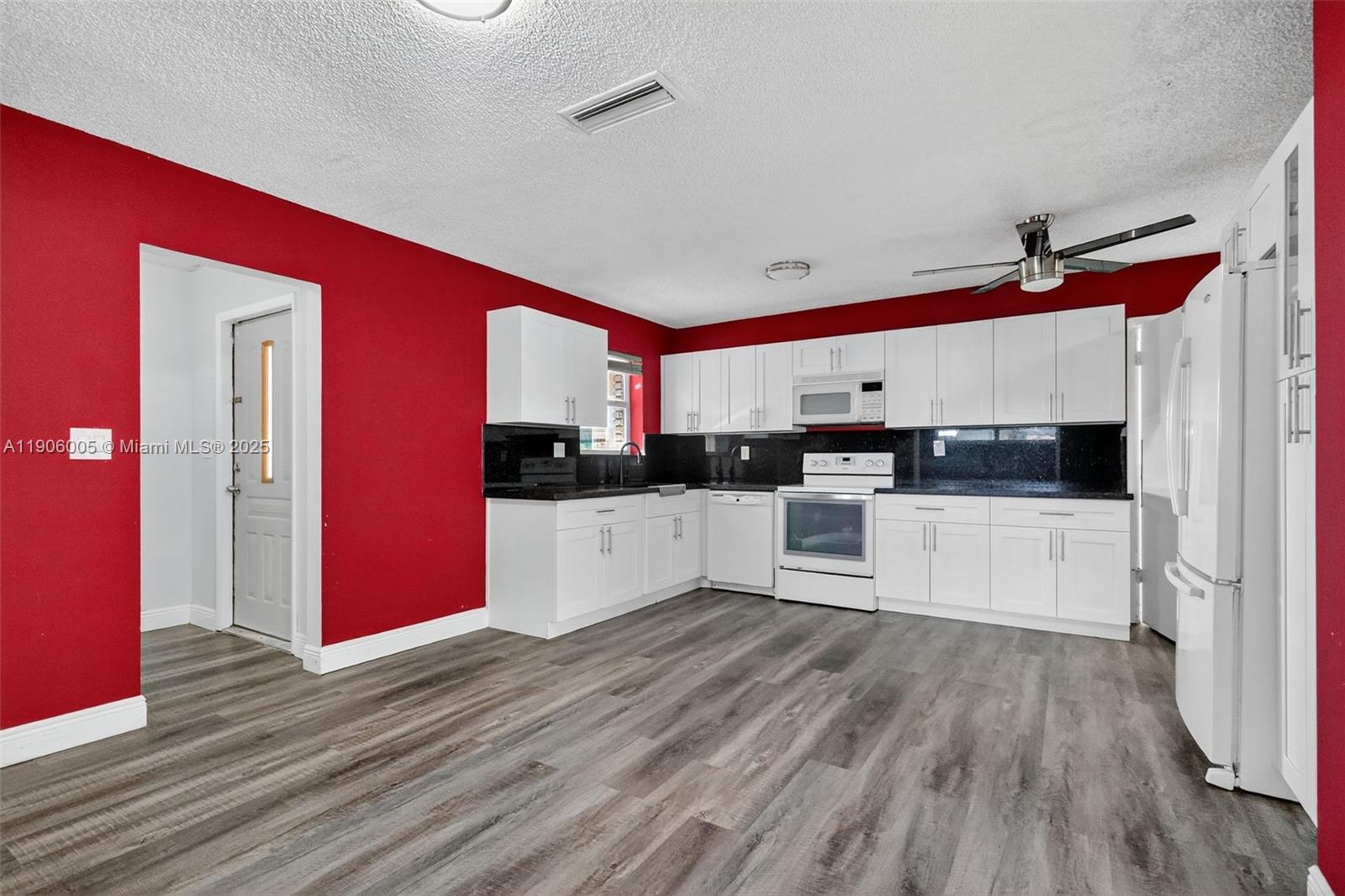 FAIRWAY PARK SEC 3 - Residential