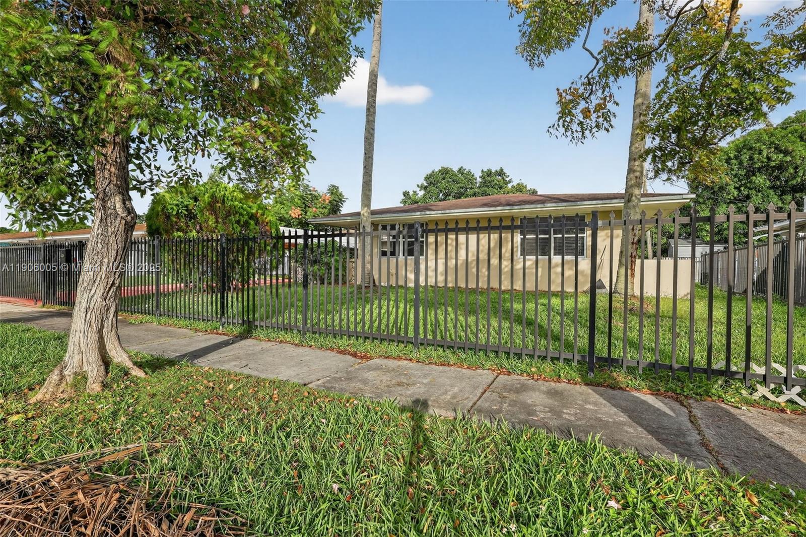 FAIRWAY PARK SEC 3 - Residential