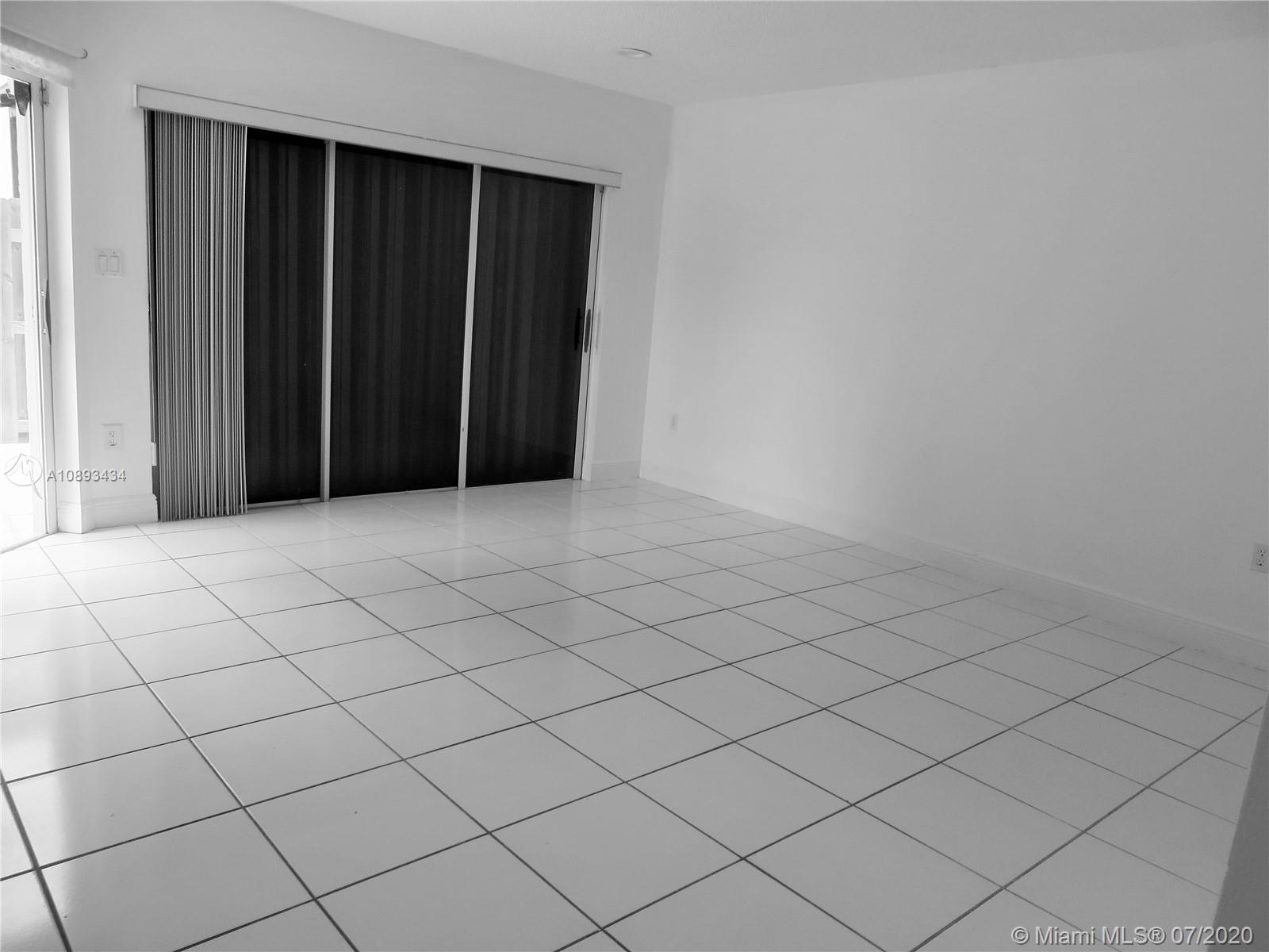 SHOMA HOMES AT KENDALL - Residential