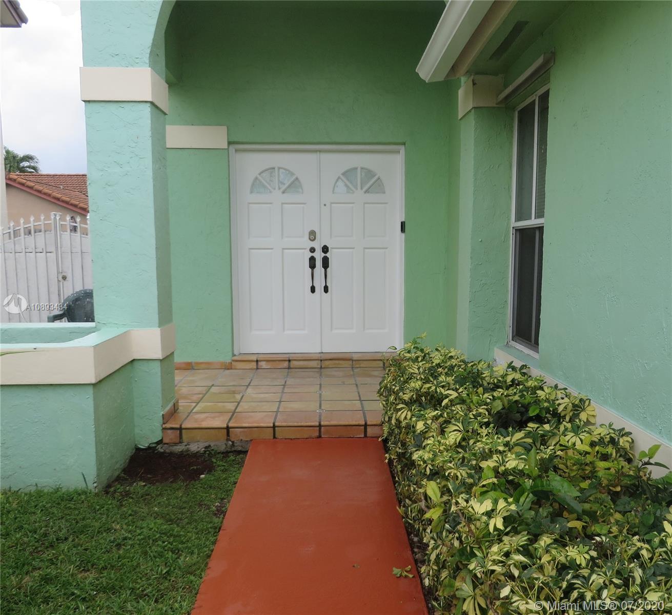 SHOMA HOMES AT KENDALL - Residential