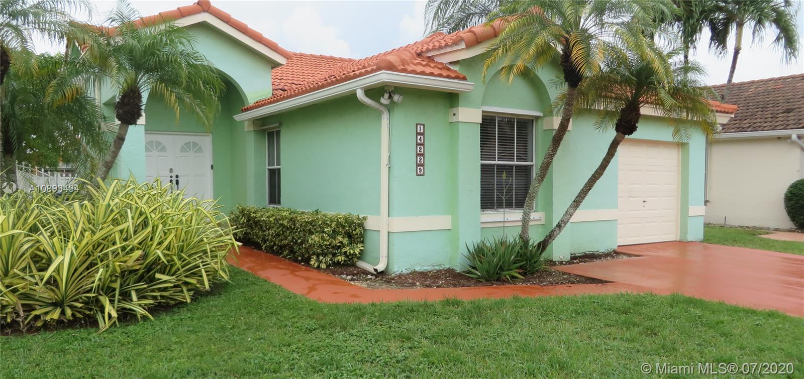 SHOMA HOMES AT KENDALL - Residential