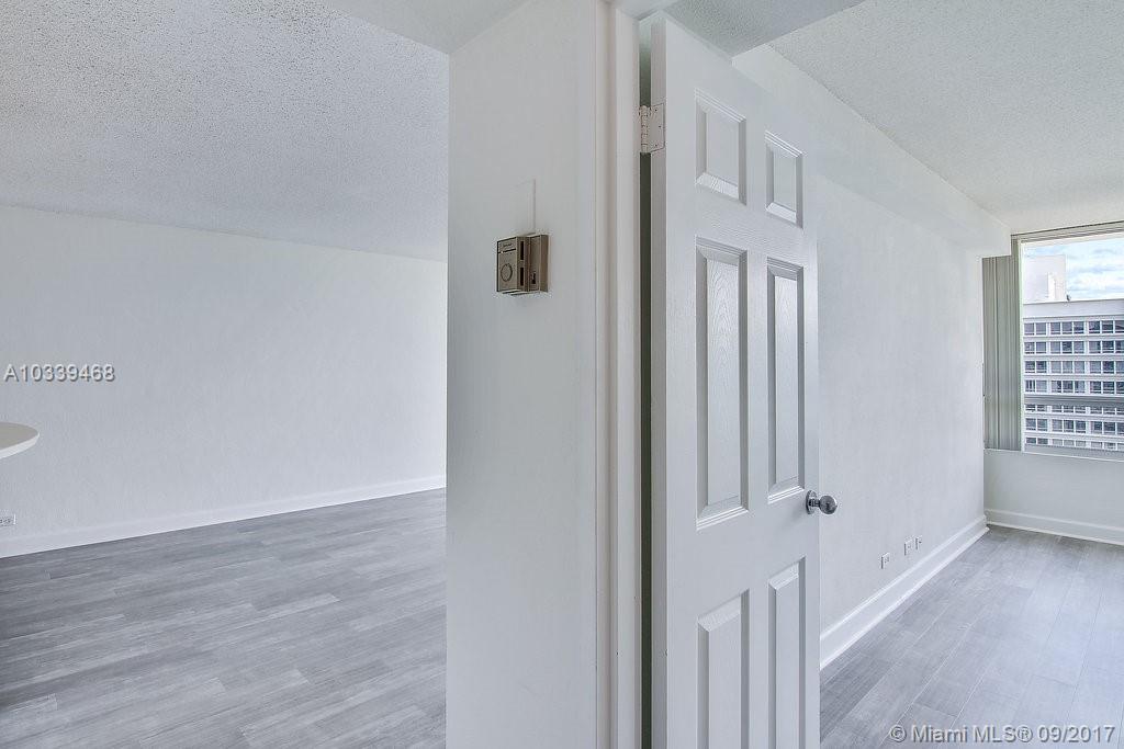 Flamingo South Beach - Residential Lease