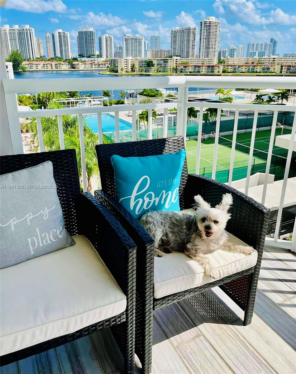 DEL PRADO MARINA - Residential