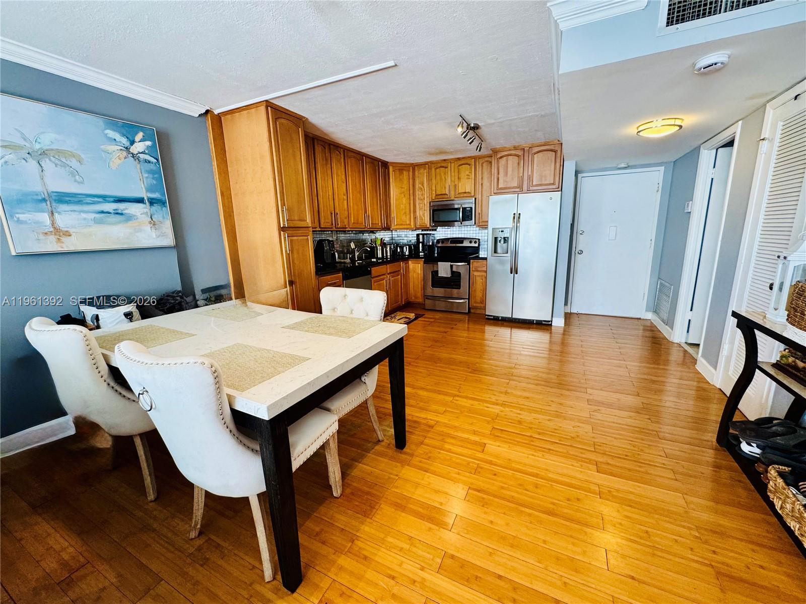 18051 Biscayne Blvd 503