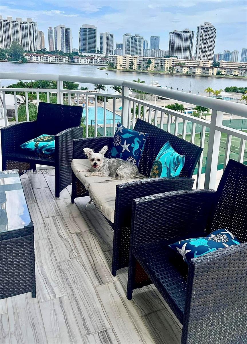 DEL PRADO MARINA - Residential