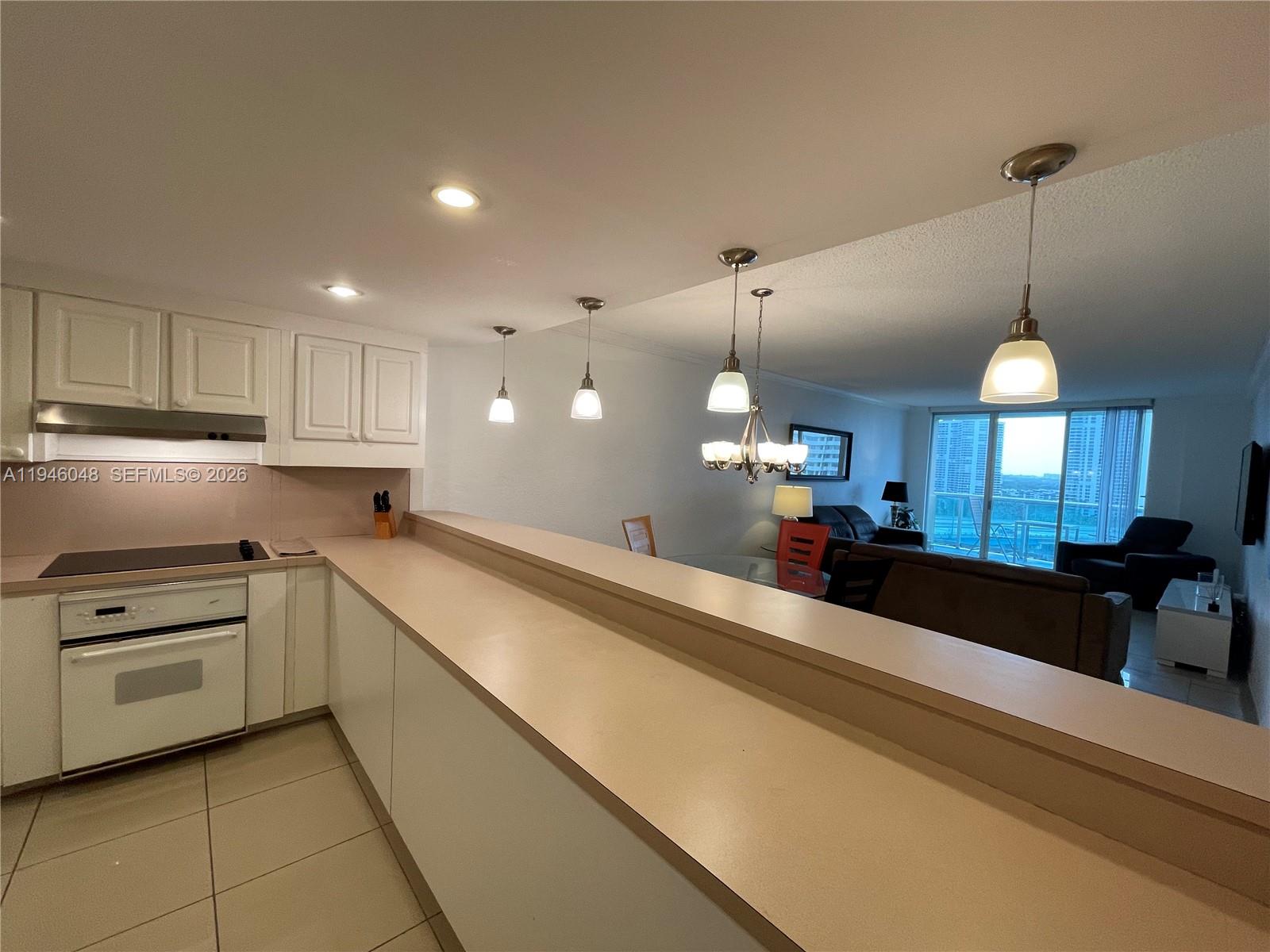 OCEANVIEW BUILDING A COND - Residential