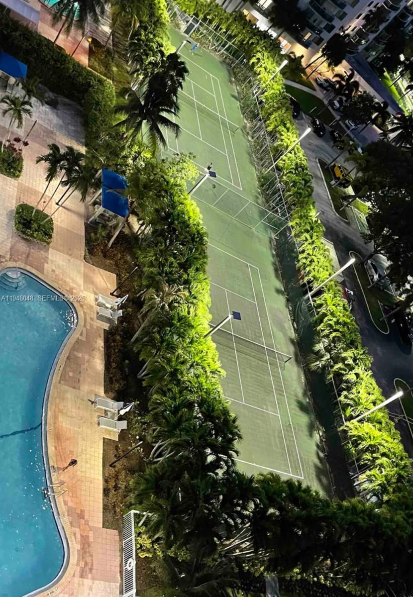 OCEANVIEW BUILDING A COND - Residential