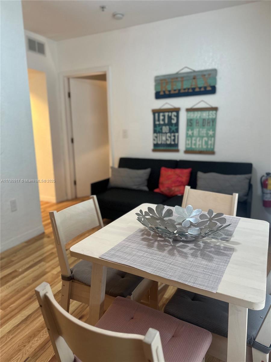 Property for Sale at 7326 Collins Ave 105, Miami Beach, Miami-Dade County, Florida - Bedrooms: 1 
Bathrooms: 1  - $299,000