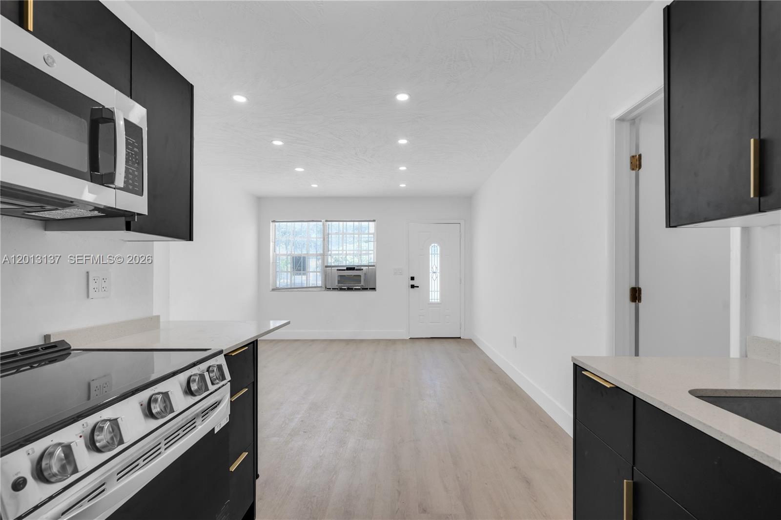 ORANGE RIDGE - Residential