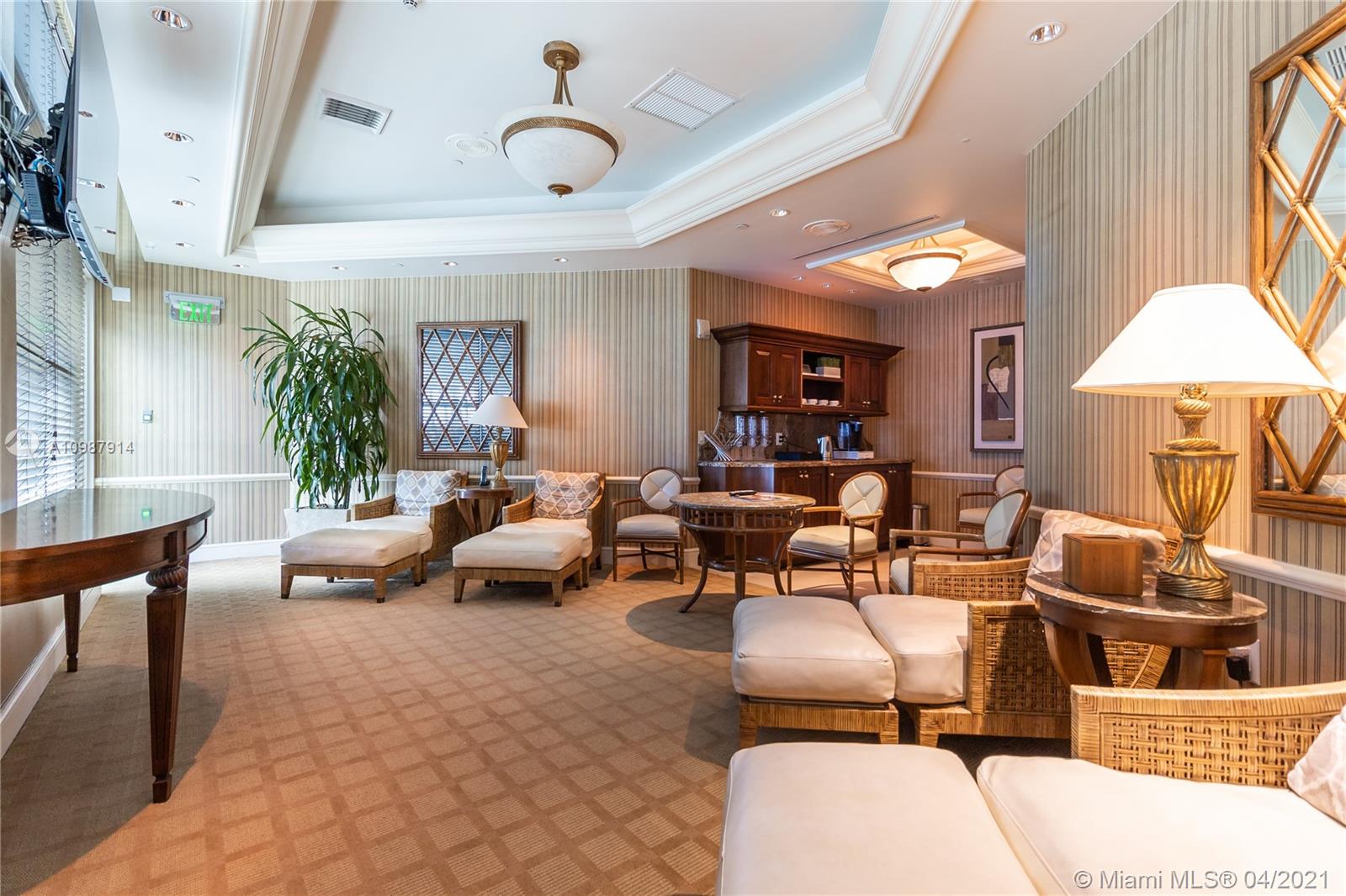 TURNBERRY OCEAN COLONY SO - Residential