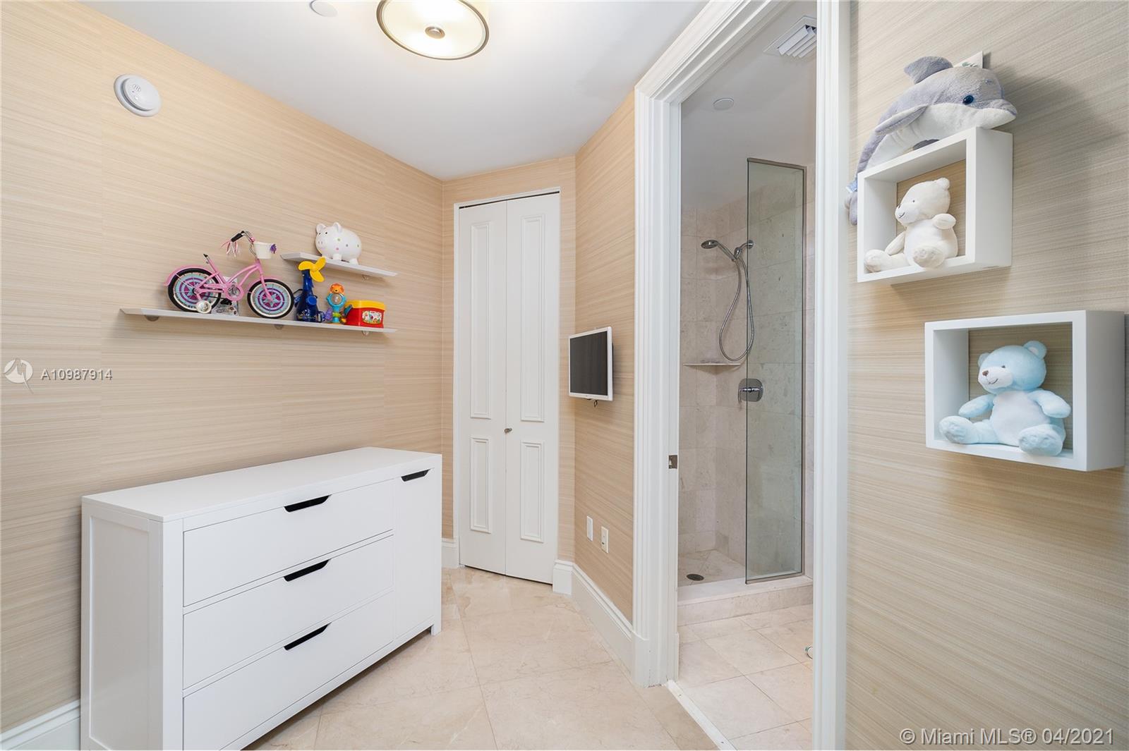 TURNBERRY OCEAN COLONY SO - Residential