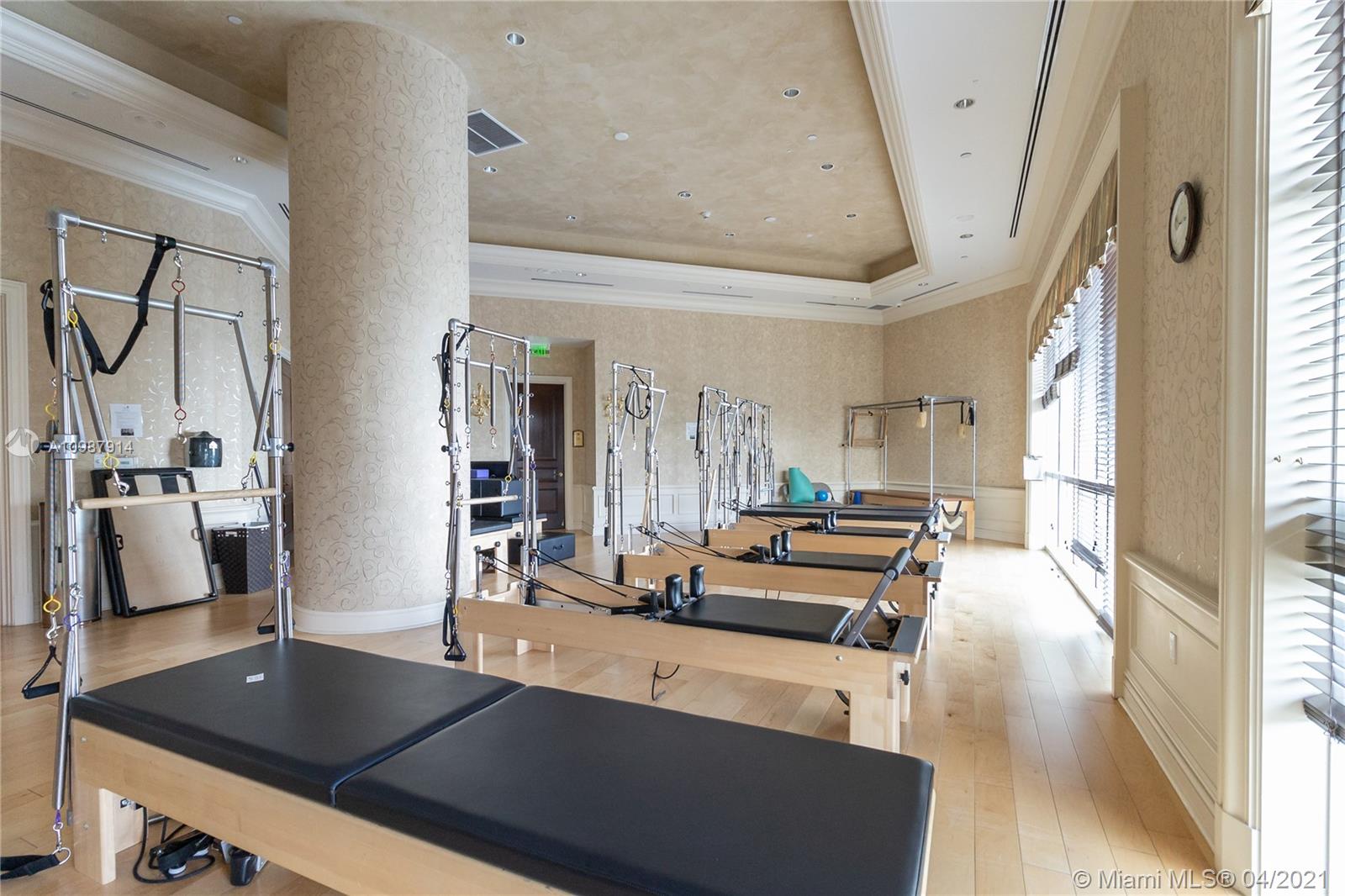 TURNBERRY OCEAN COLONY SO - Residential