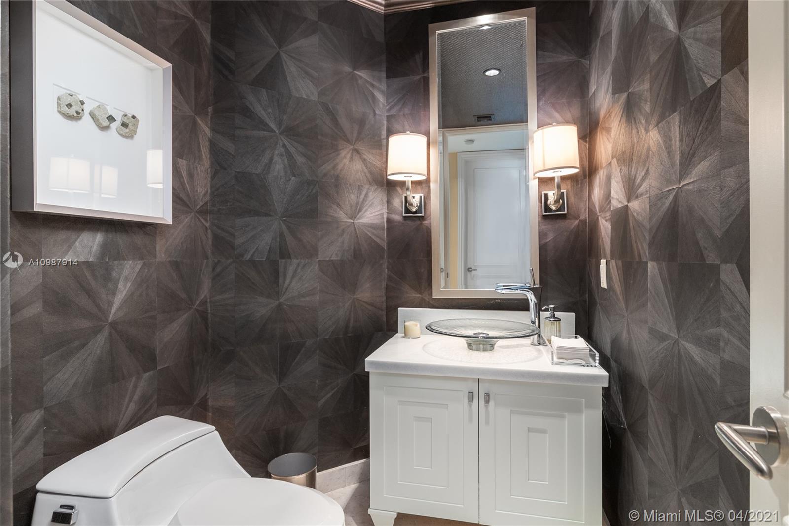 TURNBERRY OCEAN COLONY SO - Residential