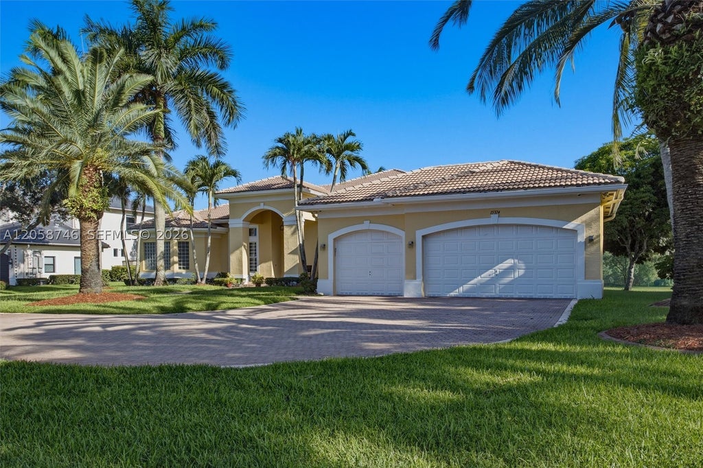 Photo of 15374 SW 34th St, Davie, FL 33331 (MLS # A12058746)