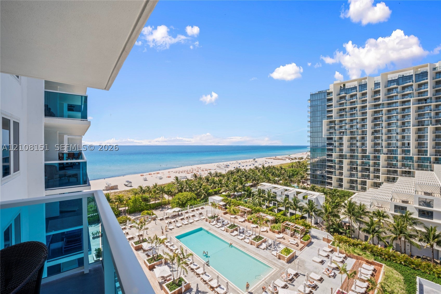 2301 Collins Ave 1006