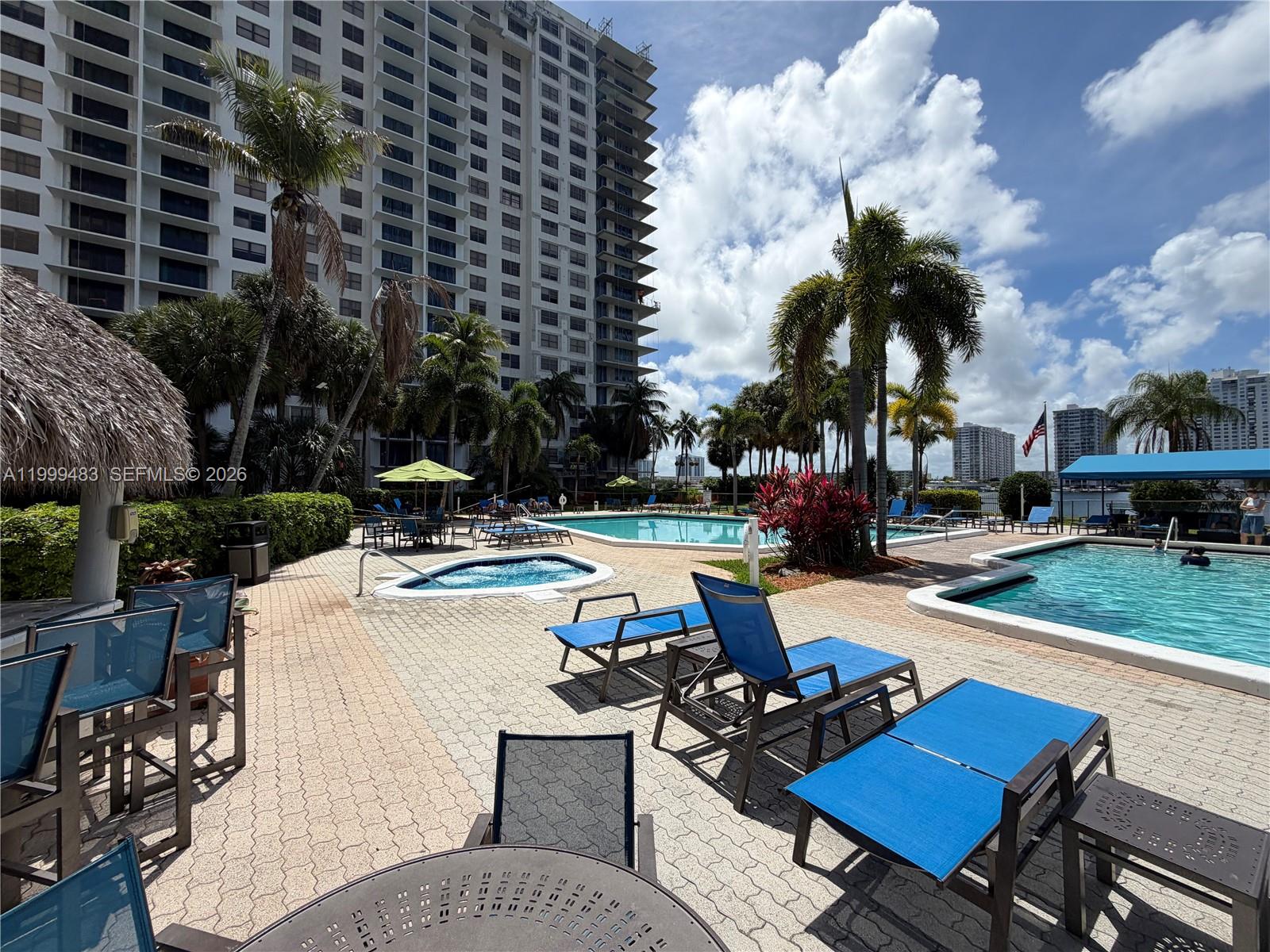 THE CLIPPER AT BISC COVE - Residential